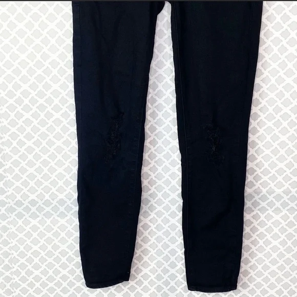 EUC Paige Dice Black Destructed Verdugo Ankle Jean - Picture 4 of 12